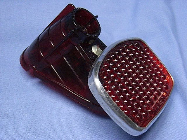 JOS FCB Taillight with glass refrector Square Type