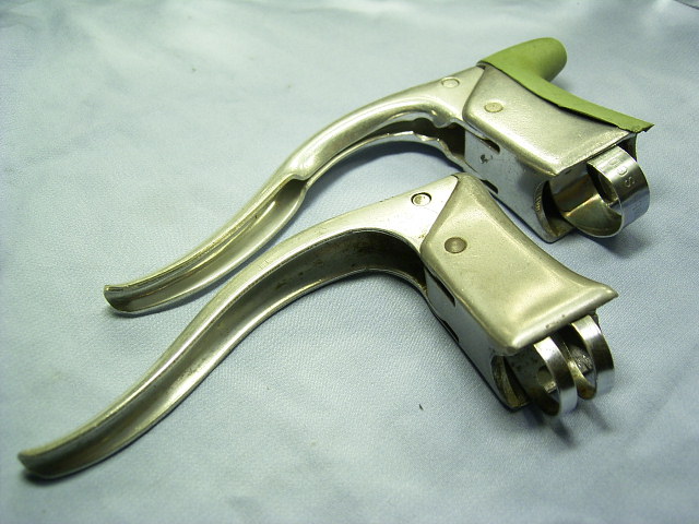 M.A.F.A.C PROFESSAAIONAL brake lever ( open back )