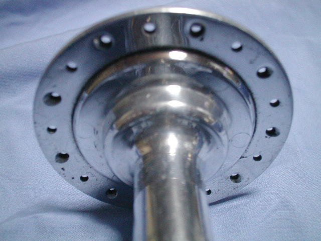 Maxi-Car '50s Large Flange with nuts