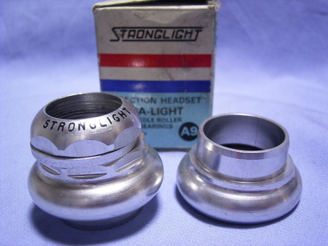 Stronglight Light in Steel Ahead-Steuersatz 1 1/8´´