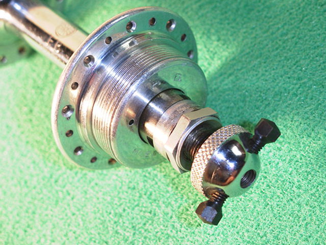 TIPO COMPETITION hubs made by F.B.